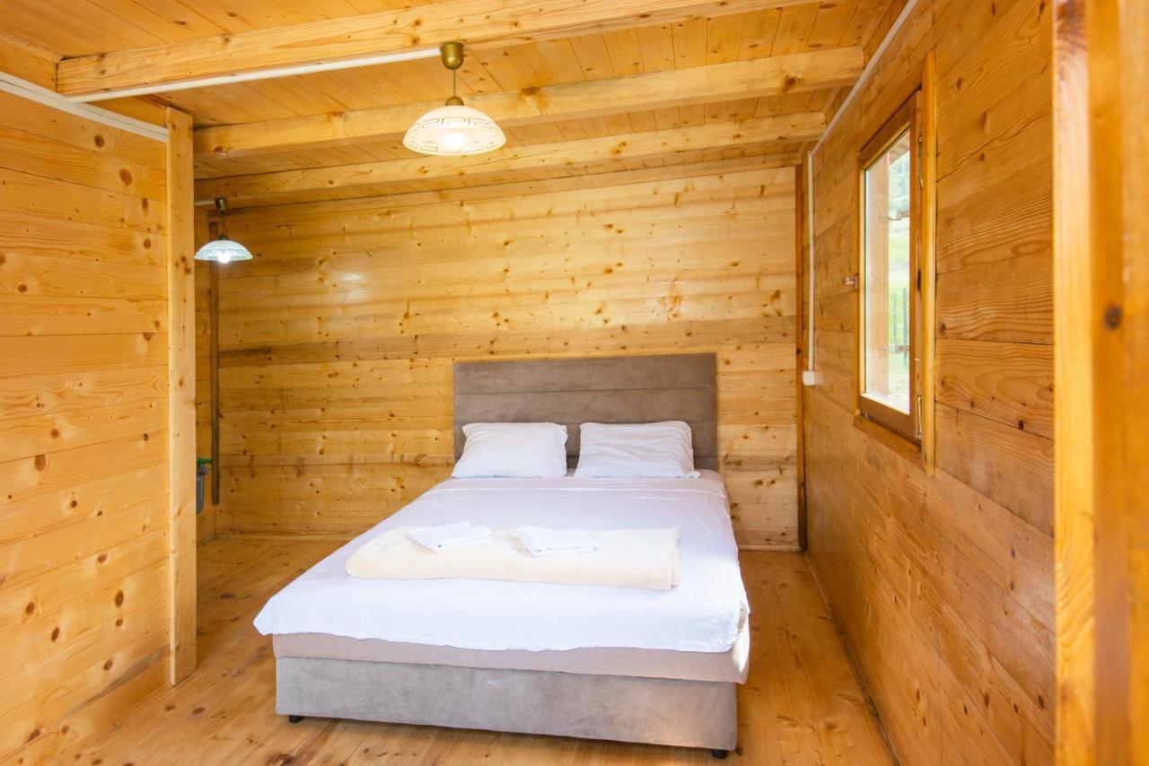 Lovcen Mountain Cottages Njegusi Eksteriør billede