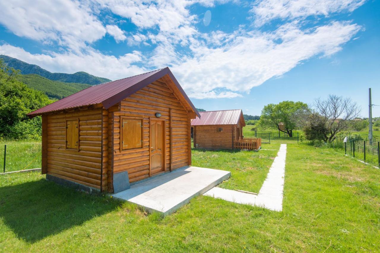 Lovcen Mountain Cottages Njegusi Eksteriør billede