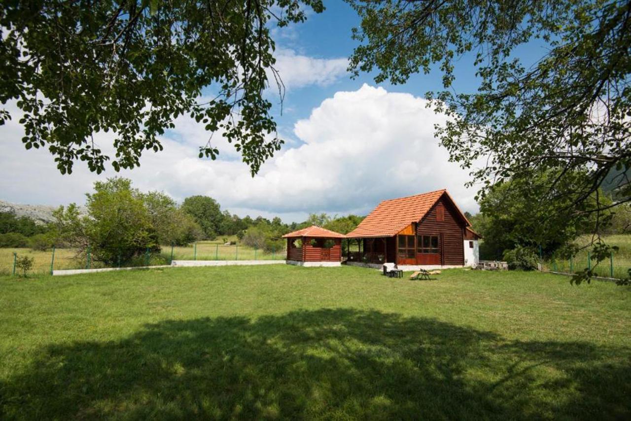 Lovcen Mountain Cottages Njegusi Eksteriør billede